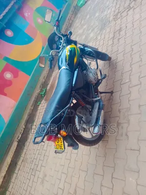 Bajaj CT 110X 2025 Red