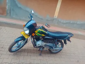 Bajaj CT 110X 2025 Red