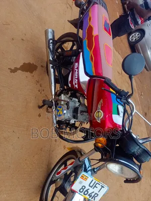 Bajaj Boxer 2024 Red