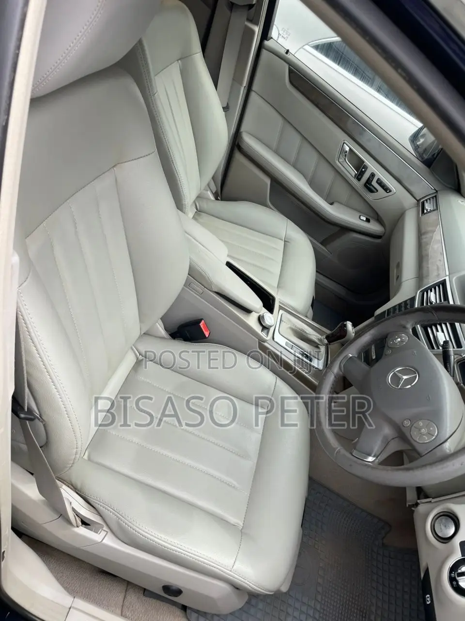 Mercedes-Benz E300 2010 Blue