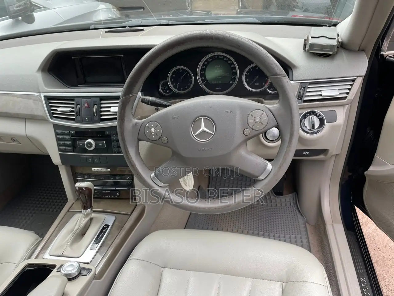 Mercedes-Benz E300 2010 Blue
