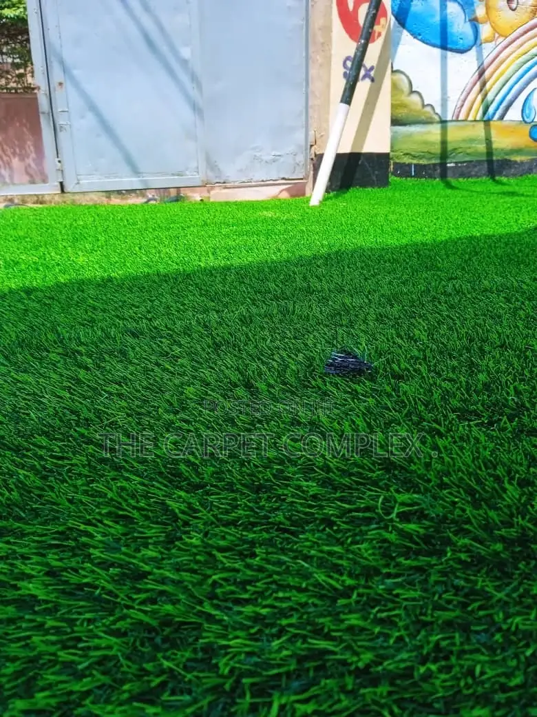 Tuff Grass Carpets Squaremeter High Density