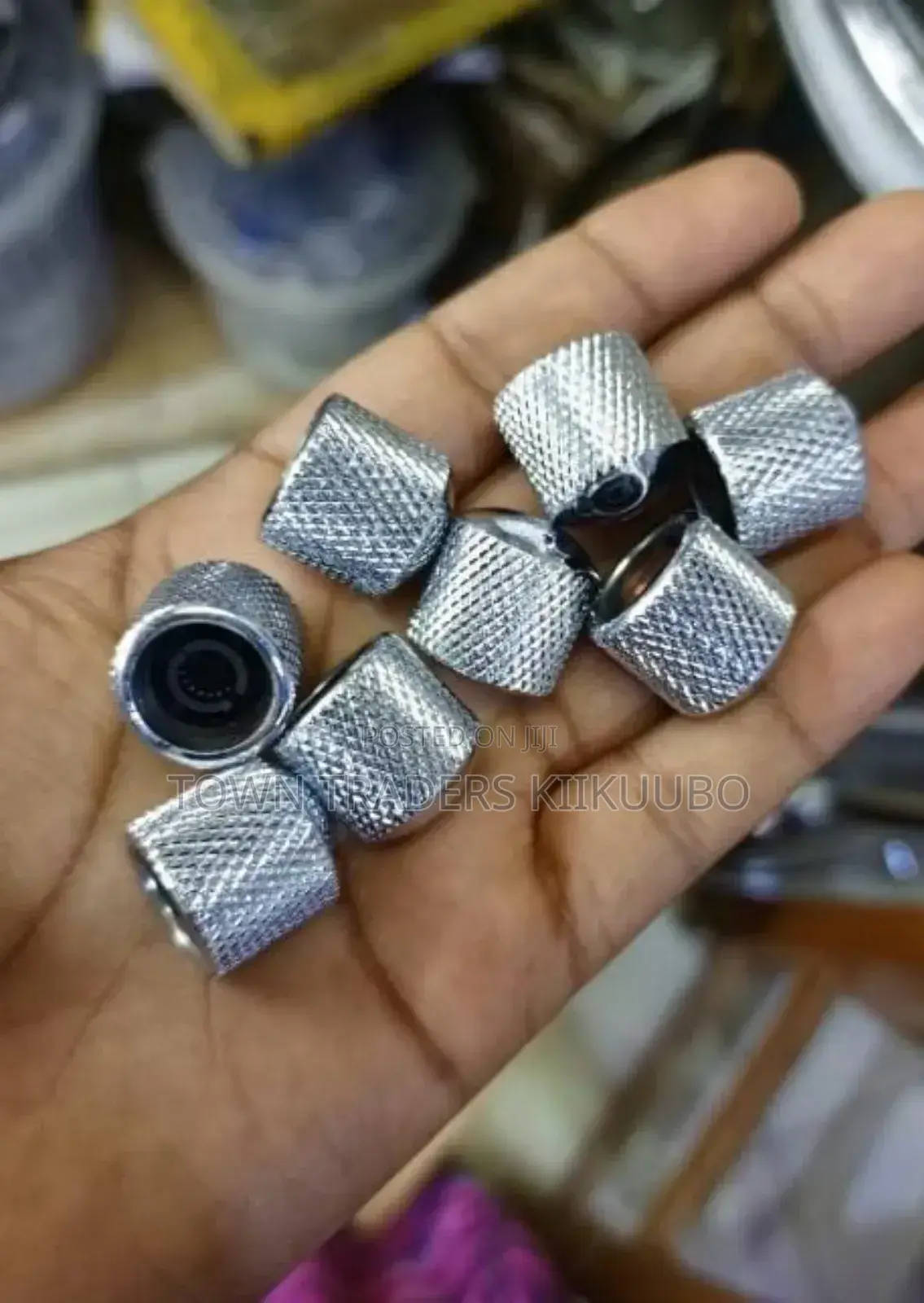 Nobes Base Guitar A Pair