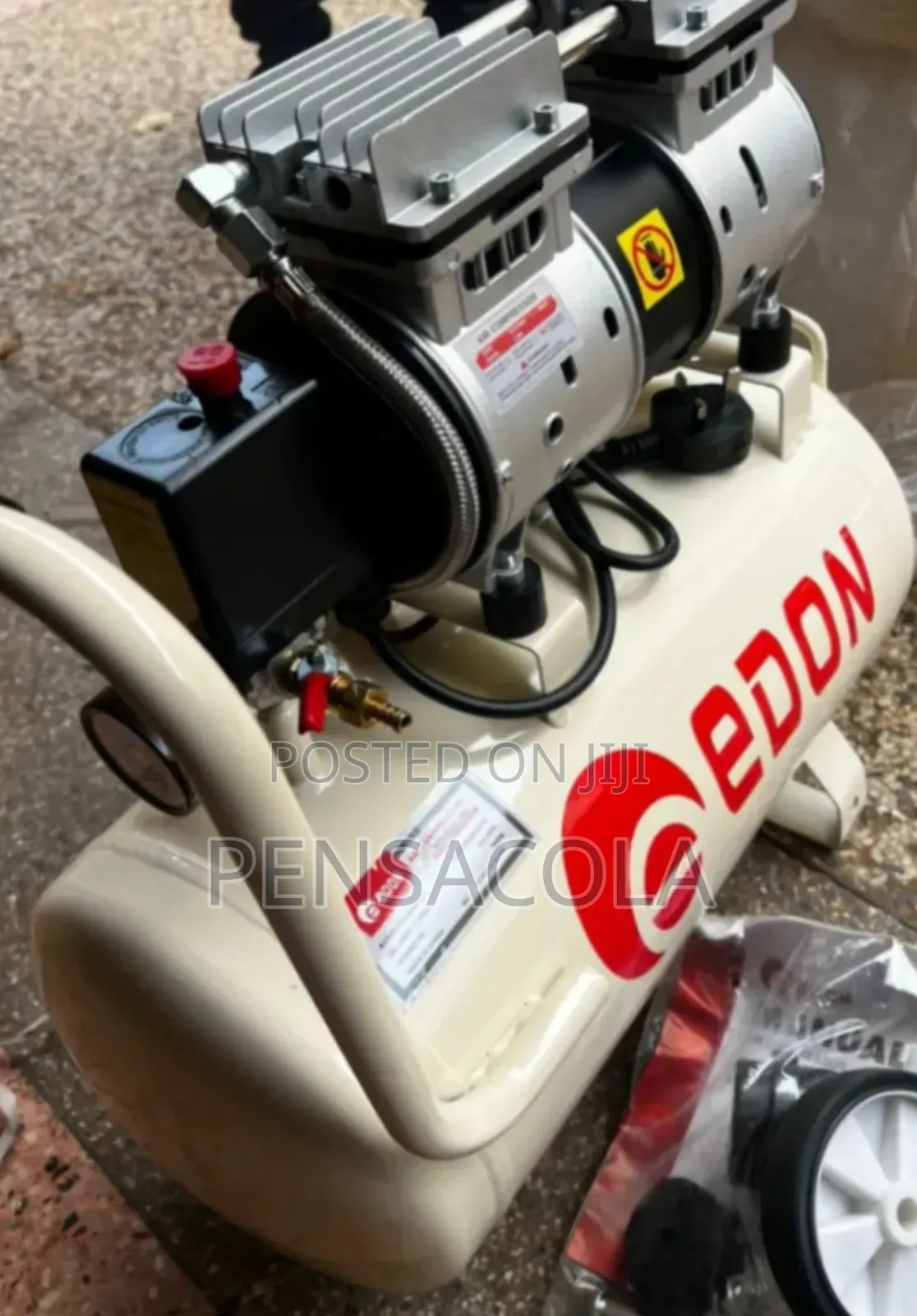 Silent 25 Liters Air Compressor
