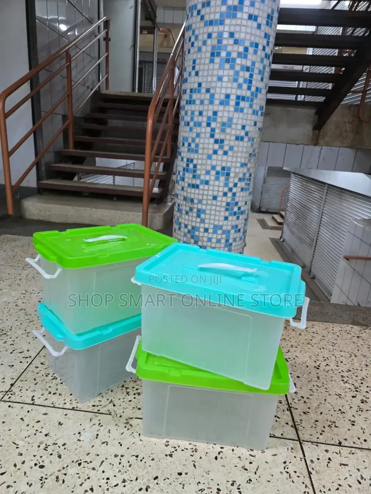 4pcs Hard Plastic Storage Boxes 10liters