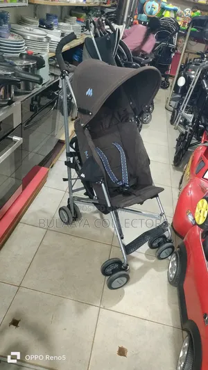 Japanese Maclaren Triumph Lightweight Umbrella Stroller.