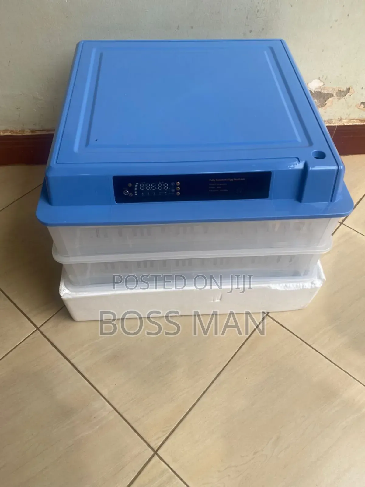 330 Solar Egg Incubator