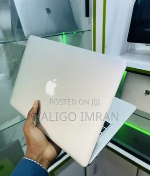 Laptop Apple MacBook Air 2015 8GB Intel Core i5 SSD 256GB