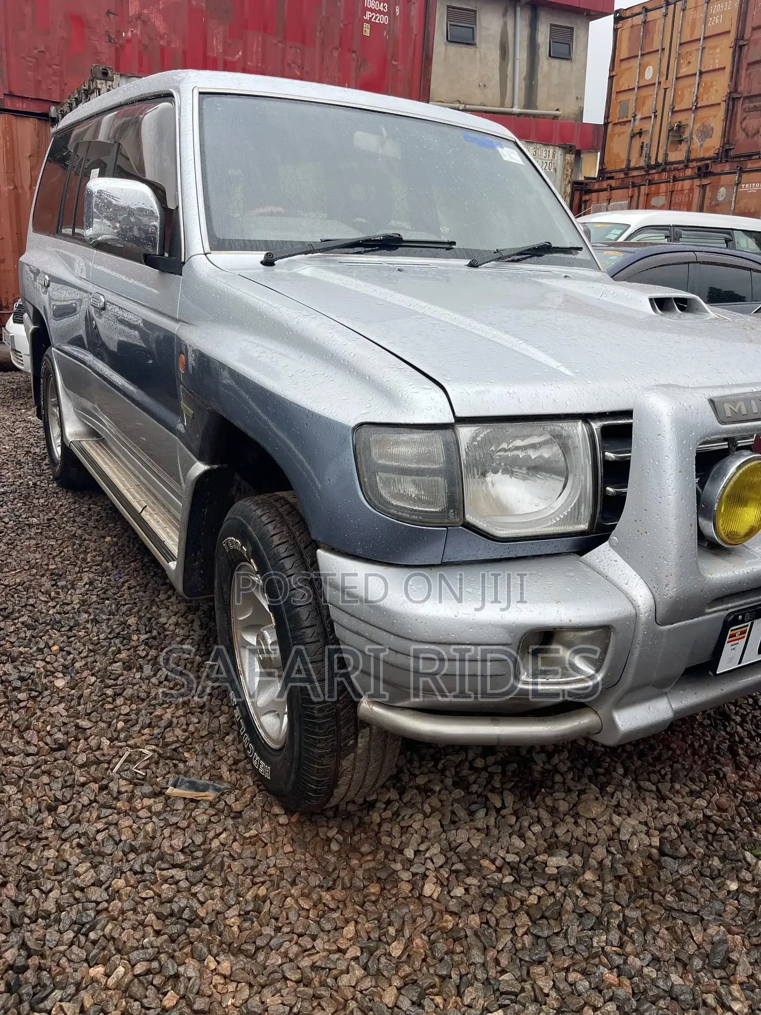 Mitsubishi Pajero Junior 1998 Silver