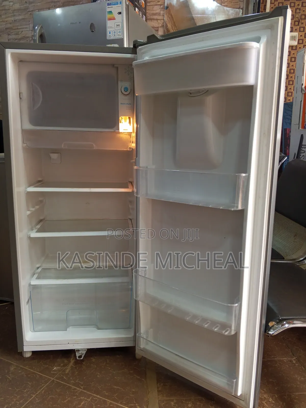 229litres Hisence Refrigerator Single Door