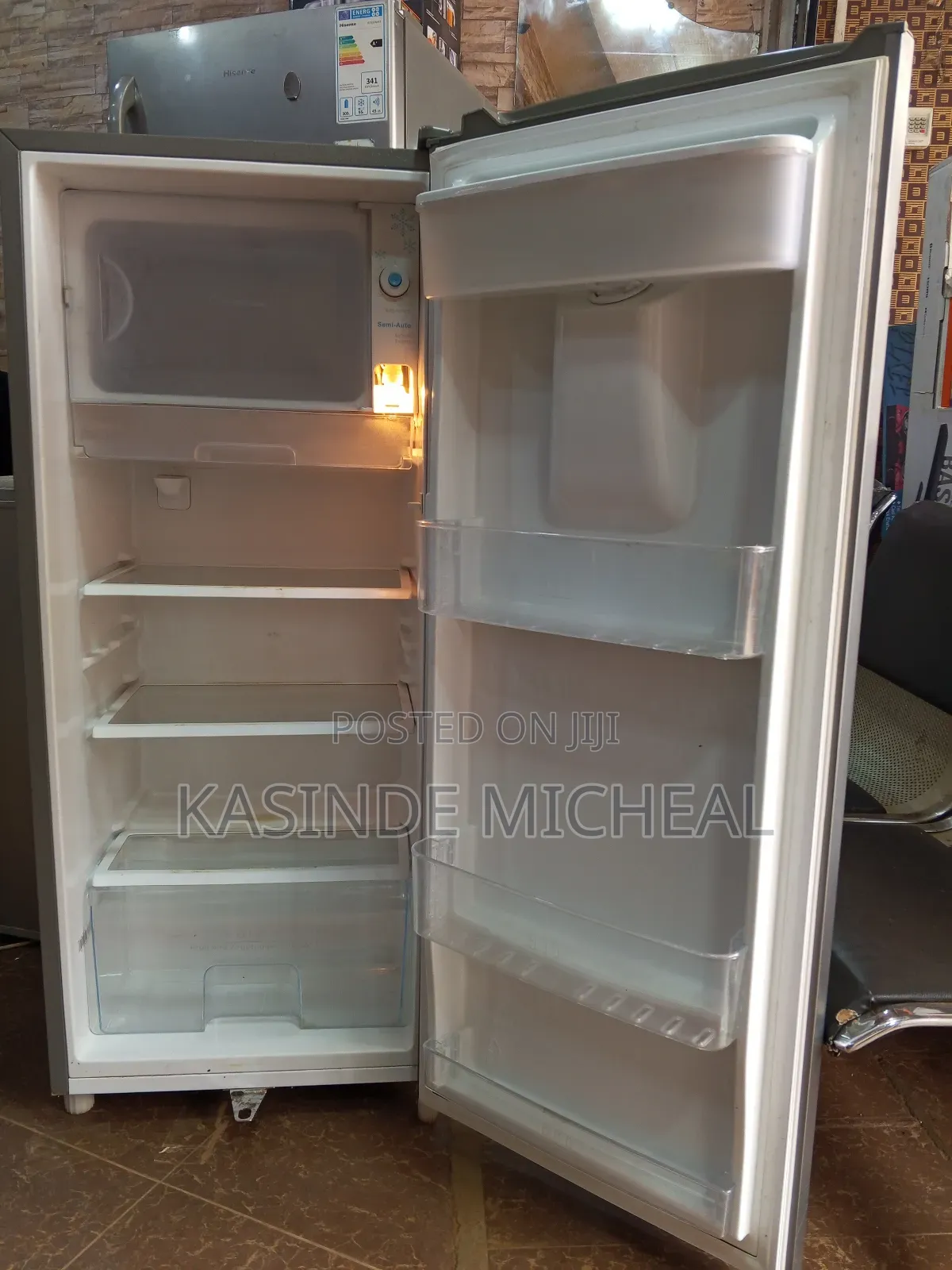 229litres Hisence Refrigerator Single Door