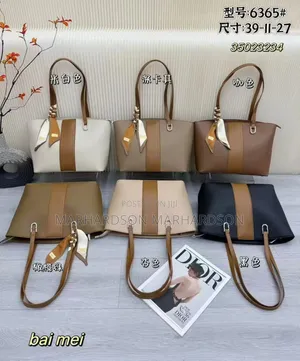 Adorable Women Shoulder Bag