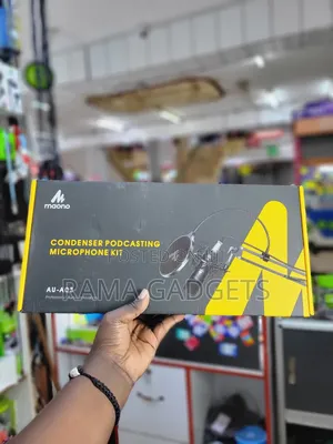 Maonocaster Lite Au-Am200-S1 Starter Bundle.