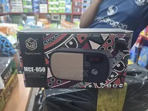 Portable Rechargeable Digital Fm Player Speaker- Black