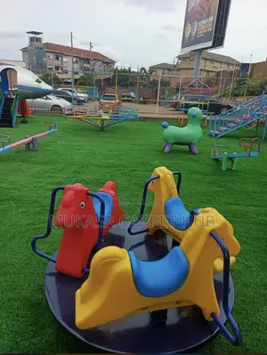 Kids-Friendly Artificial Grass – Safe Cushioned