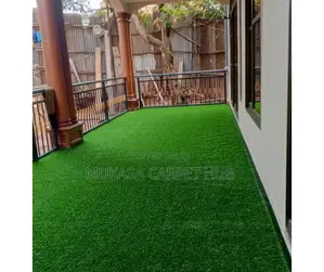 Balcony Rooftop Grass Carpet – Cozy Elegant