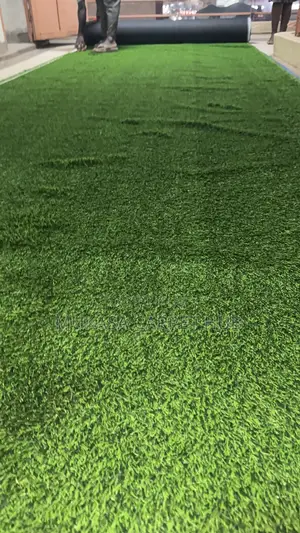 Realistic Artificial Grass Roll – Easy to Install