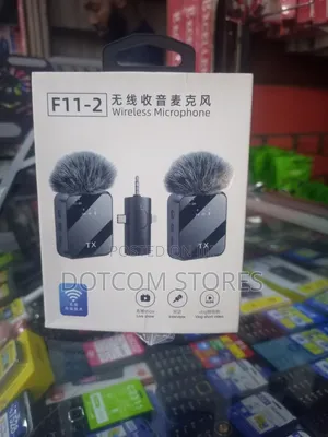F11-2 Wireless Lavalier Microphone