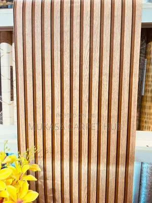 Modern Striped Wallpaper – Sleek Stylish