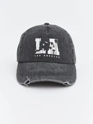 La Embroidered Men's Baseball Cap