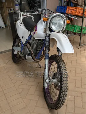 Yamaha 2007 White
