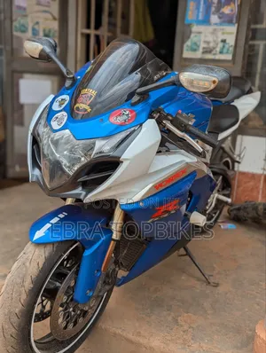 Suzuki GSX-R 2015 Blue