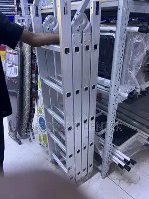 Folding Ladders 5.5meters