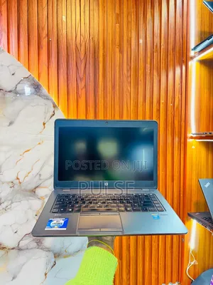 Laptop HP 14z 8GB Intel Core i7 SSD 256GB
