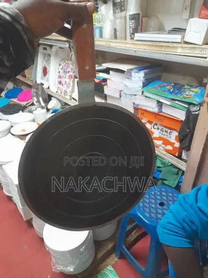 Its Strong Heavy Flat Frying Pan