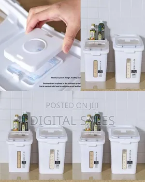 Large Capacity Airtight Dry Food Storage Container