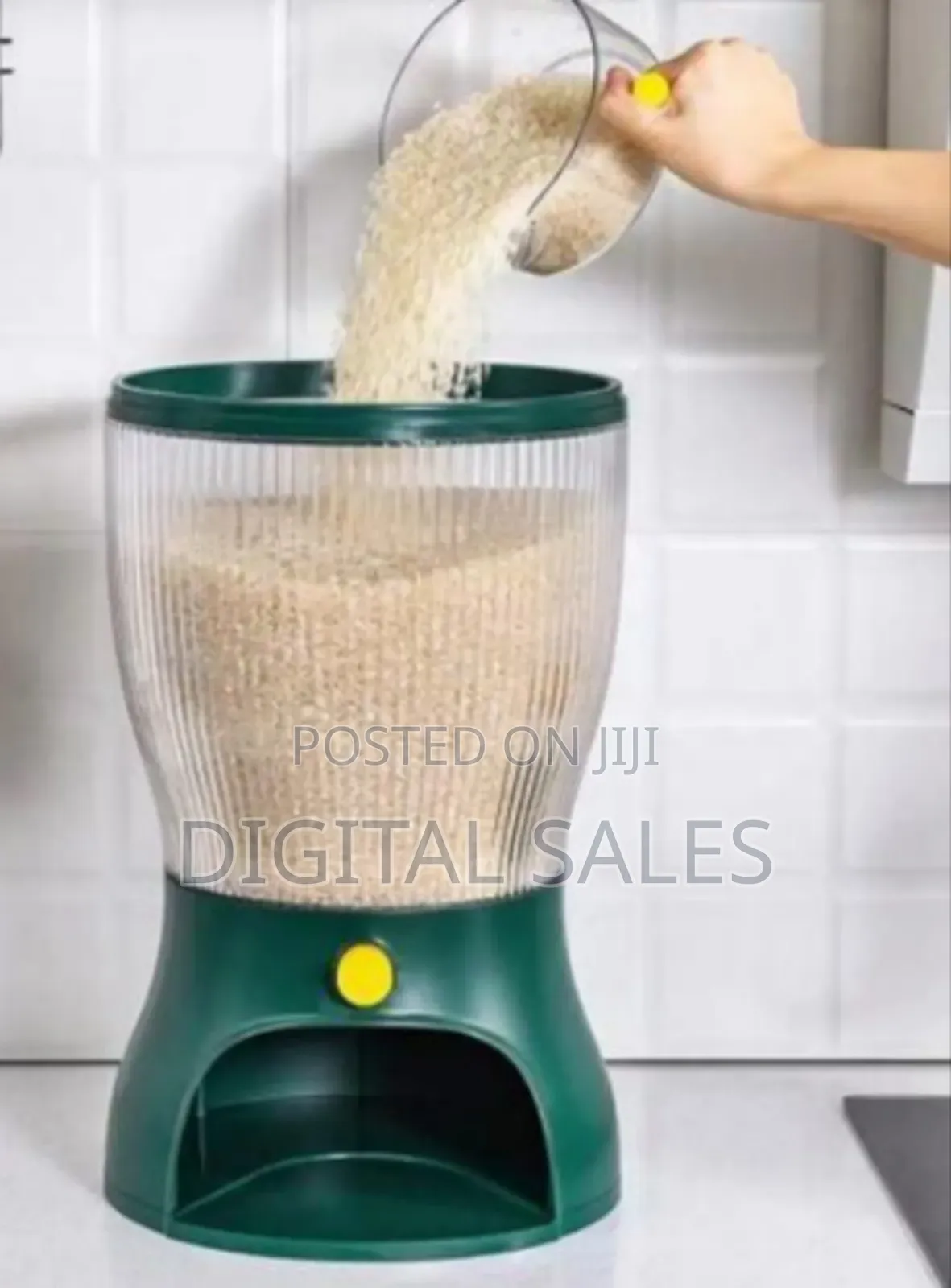 Rotating Grain Dispenser