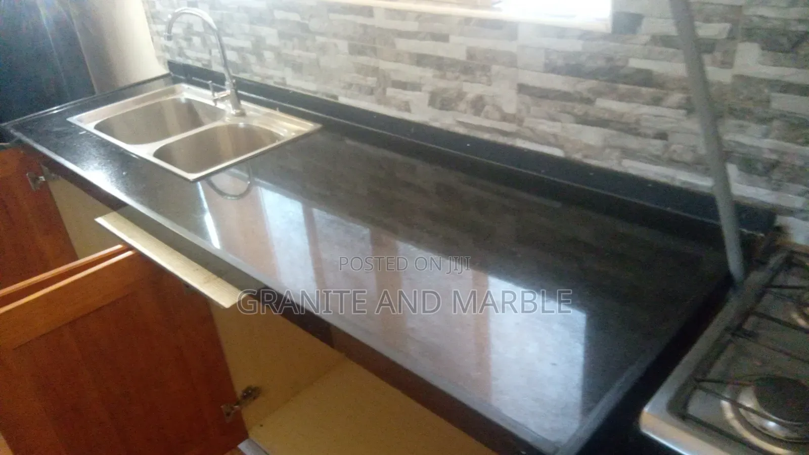 Galaxy_black_granite_kitchentops