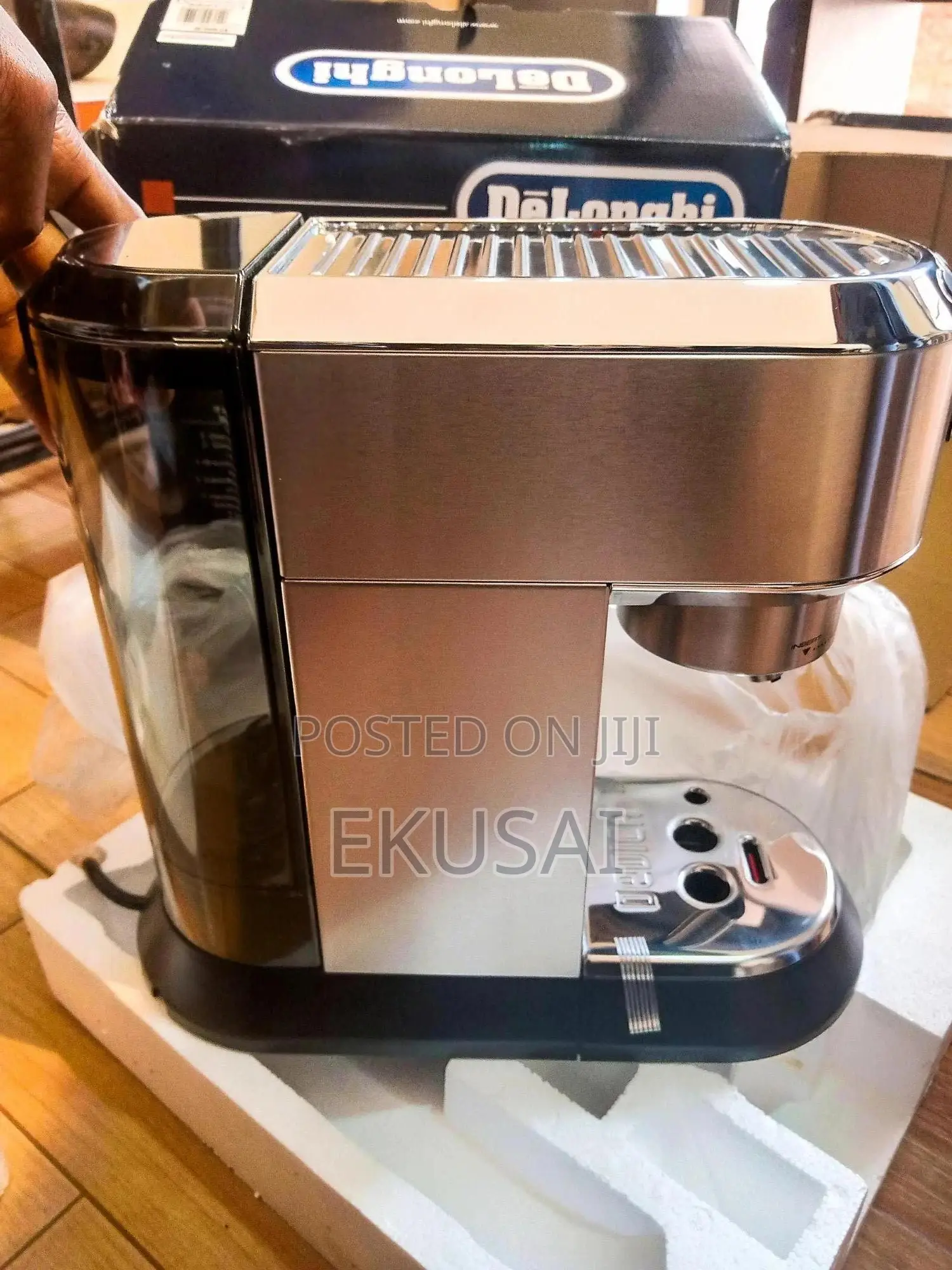 Delonghi Coffee Machine