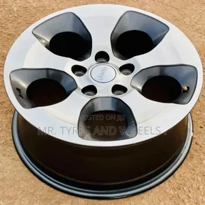 Size 18 For Jeep 🚙 Available In Stock Now Very Original And Nice.