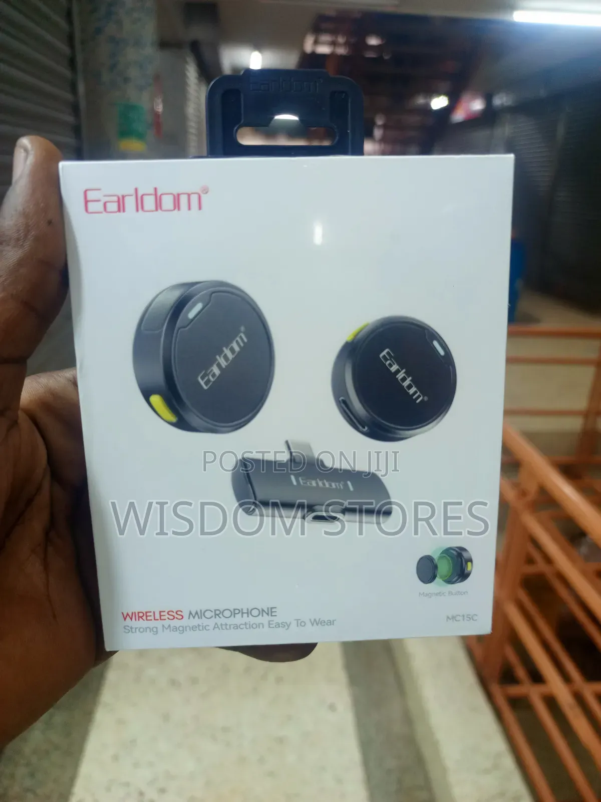 Earldom Wireless Microphone, Model Mc15c.