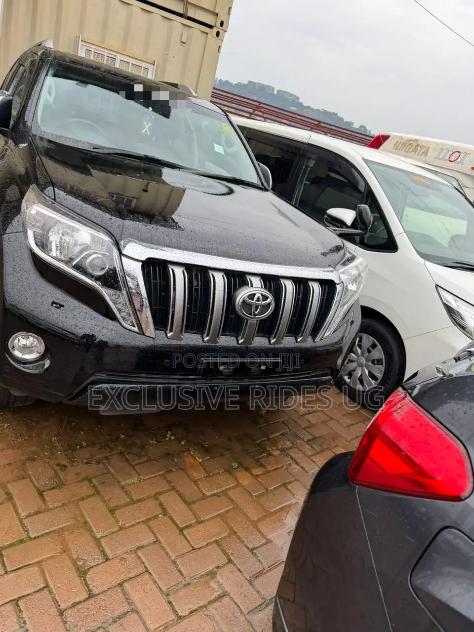 Toyota Land Cruiser Prado 2017 Black