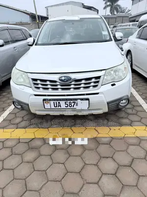 Subaru Forester 2012 White
