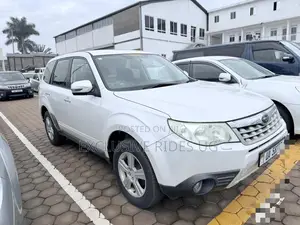 Subaru Forester 2012 White