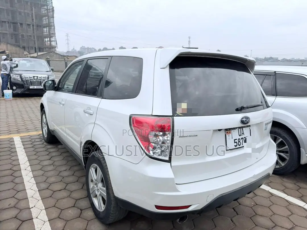 Subaru Forester 2012 White