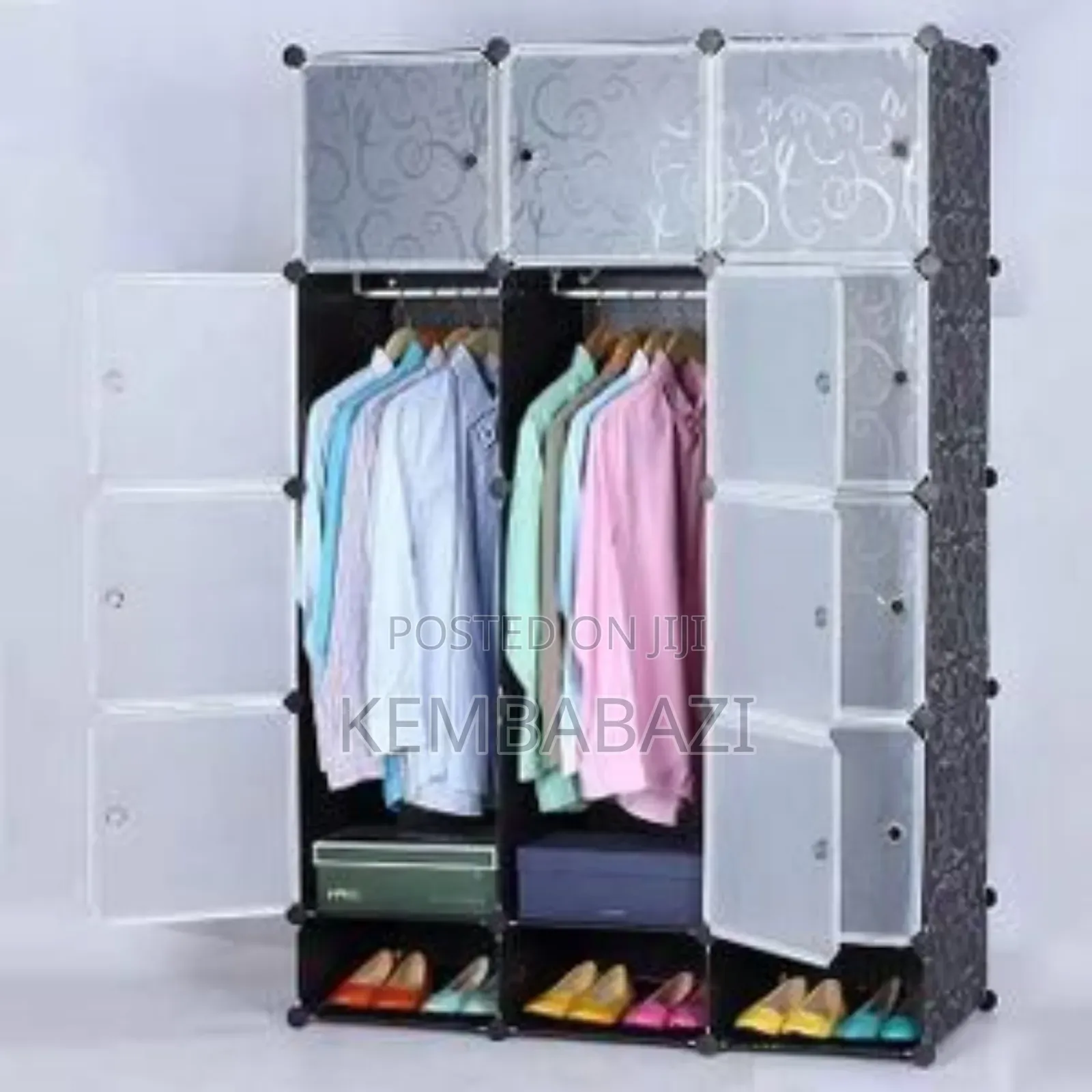 A Generic 12-cube Portable Wardrobe Organizer