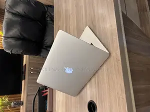 New Laptop Apple MacBook Pro 2015 16GB Intel Core i7 SSD 512GB