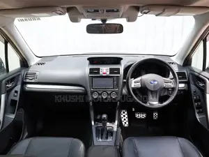 Subaru Forester 2012 Gray
