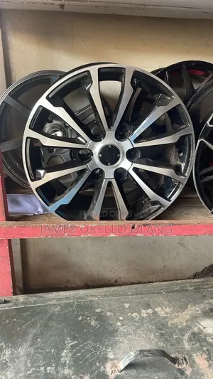 Prado Fj150 Rims Size 17.