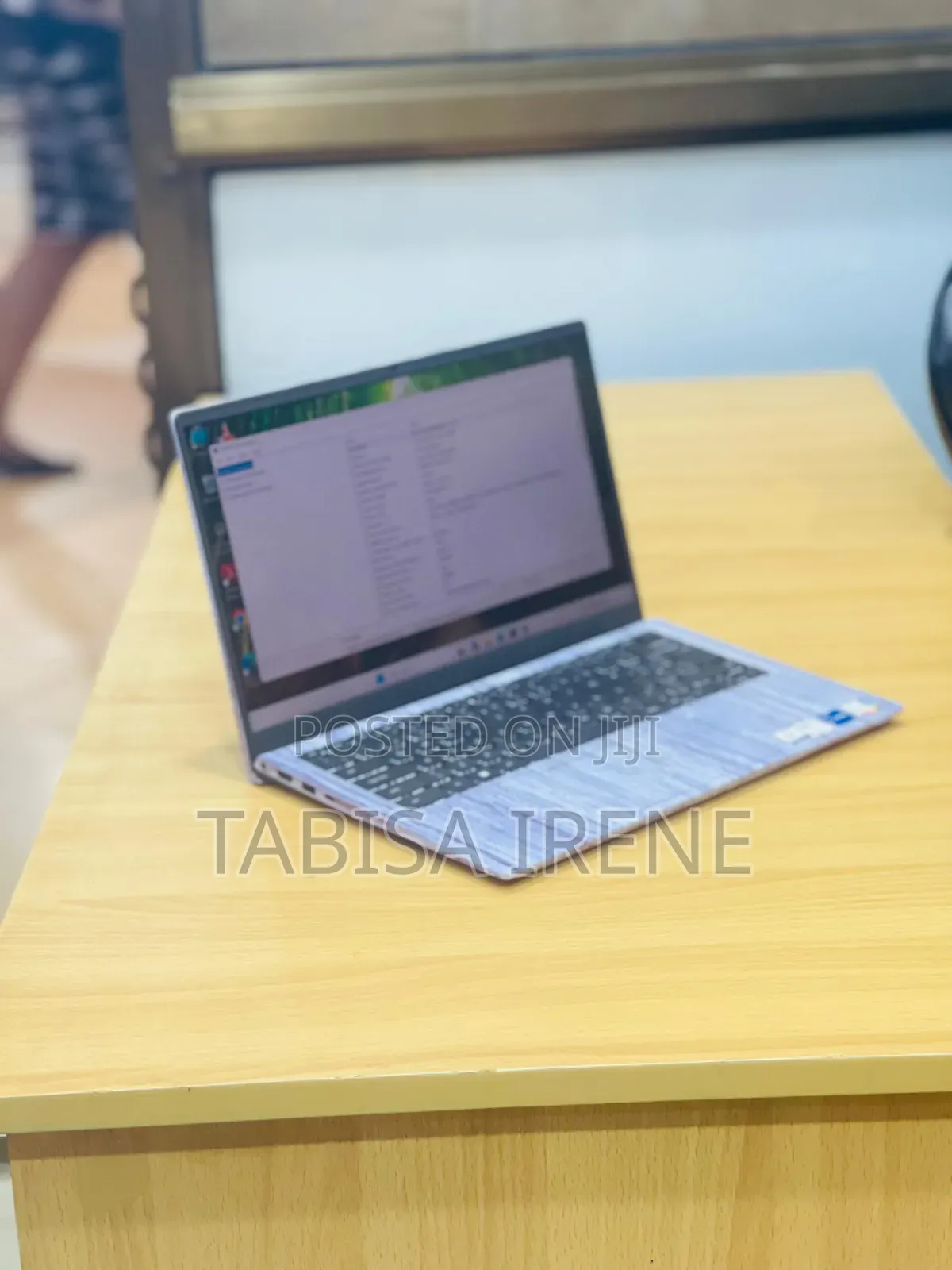 New Laptop Dell Vostro 14 3445 8GB Intel Core i5 SSD 256GB
