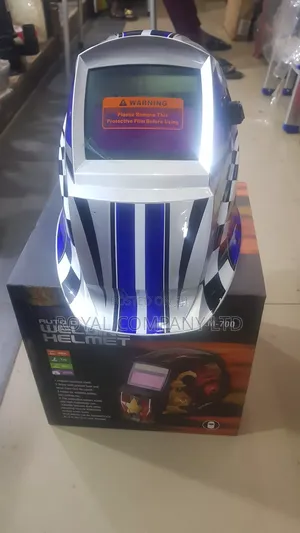 Auto Darkening Welding Helmet