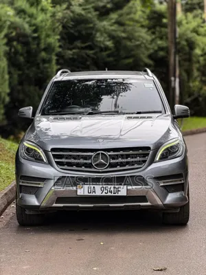 Mercedes-Benz M Class ML350 4MATIC 4dr SUV AWD (3.5L 6cyl 7A) 2014