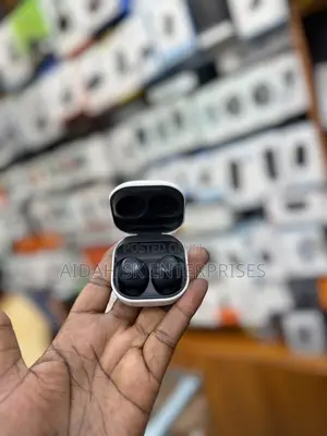 Premium Used Samsung Buds Fe
