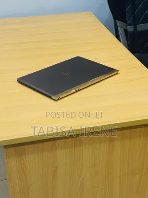 New Laptop HP Spectre 14 8GB Intel Core i5 SSD 256GB