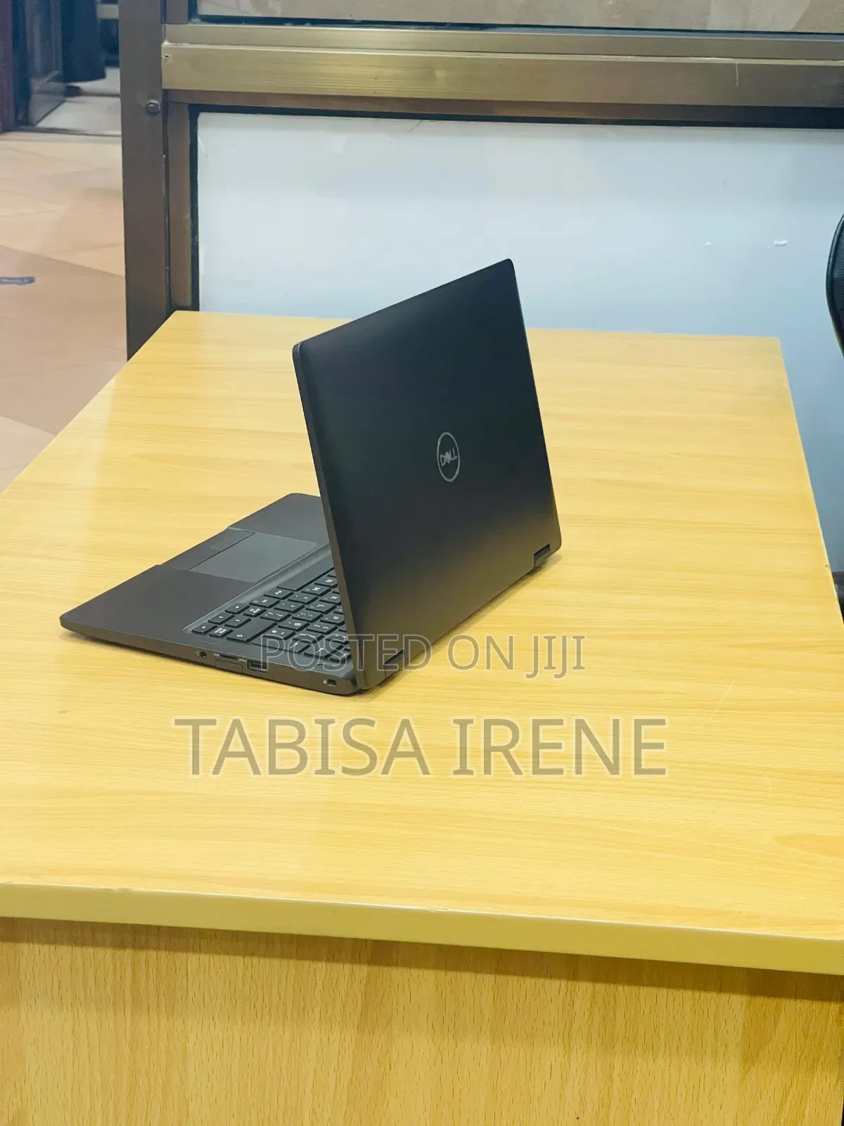 New Laptop Dell Latitude 5300 8GB Intel Core i7 SSD 256GB