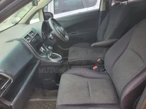 Toyota Ractis 2015 Black